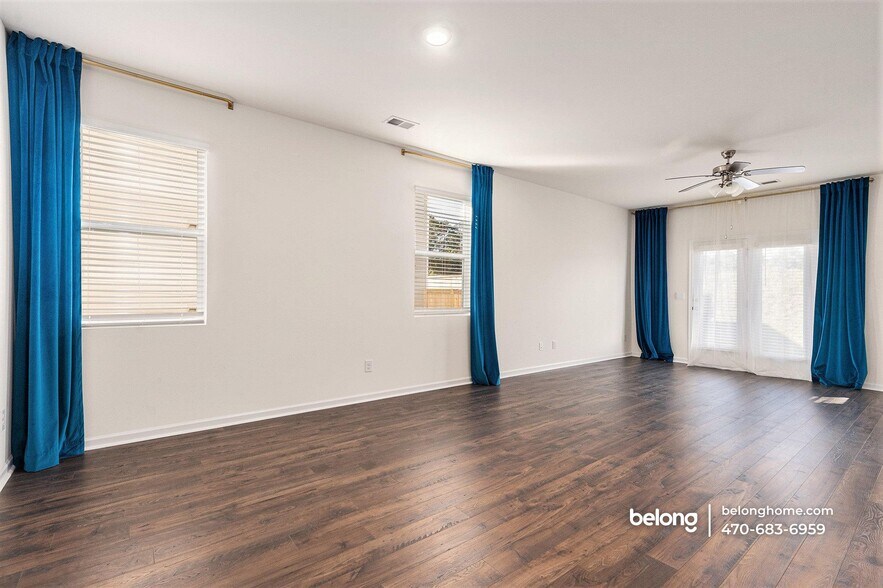 Building Photo - 11992 Conrad Cir