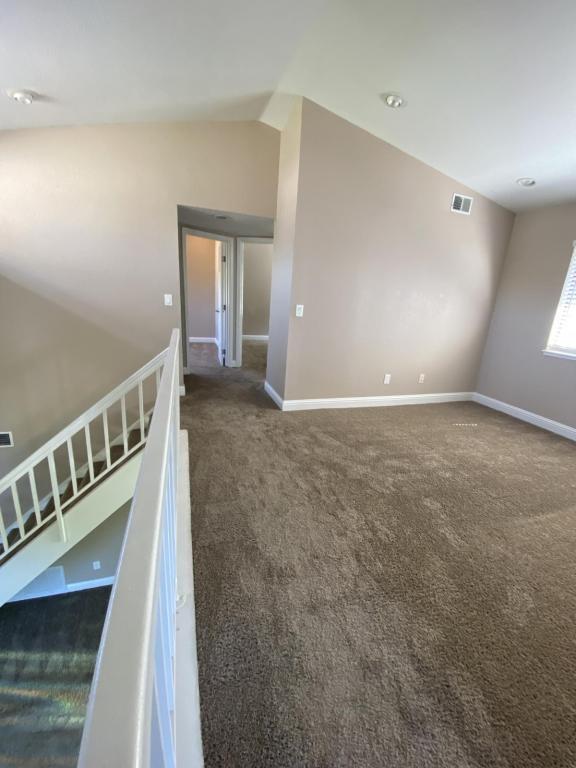 Building Photo - 555 Lighthouse Dr