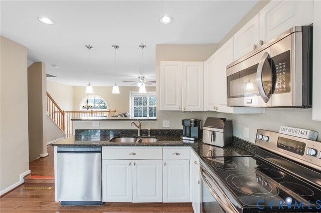 Building Photo - 405 Donelson Loop
