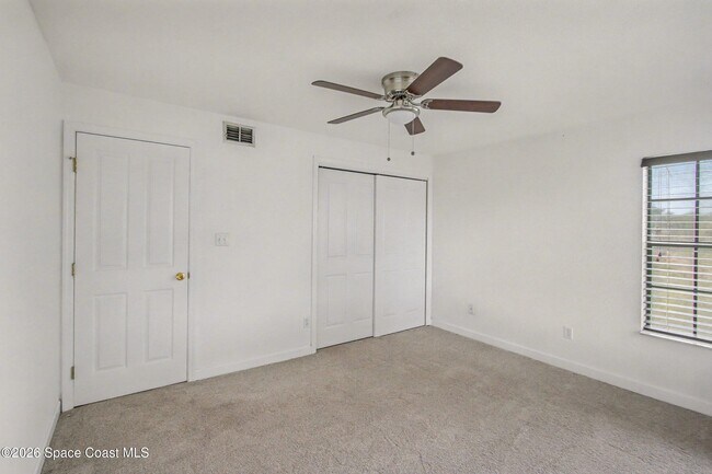 Building Photo - 2109 Hidden Grove Ln