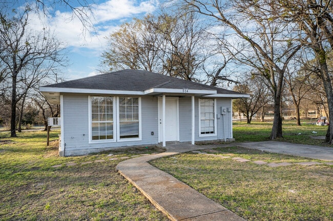 Building Photo - 514 Frazier St