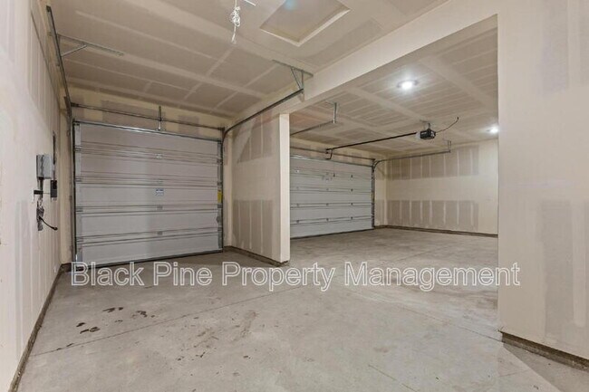 Building Photo - 11130 Aspen Hl Dr