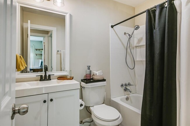 Building Photo - 5033 Fort Clark Dr