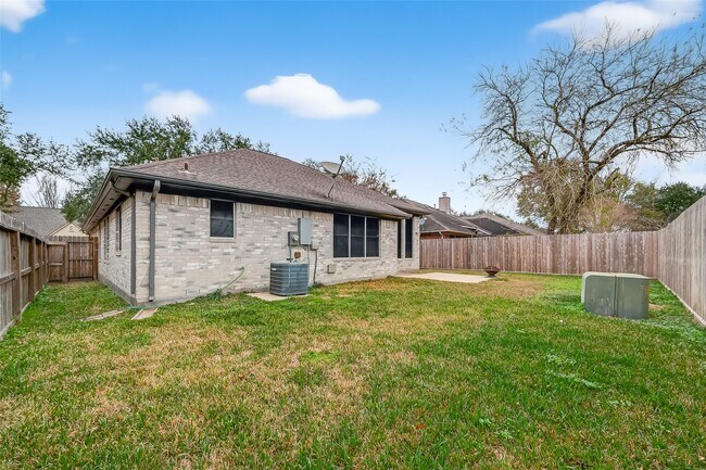 Building Photo - 1707 Bonnie Lea Ln