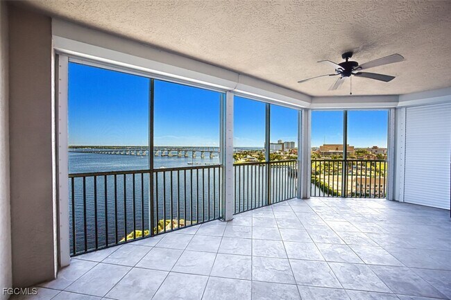 Building Photo - 2104 W First St