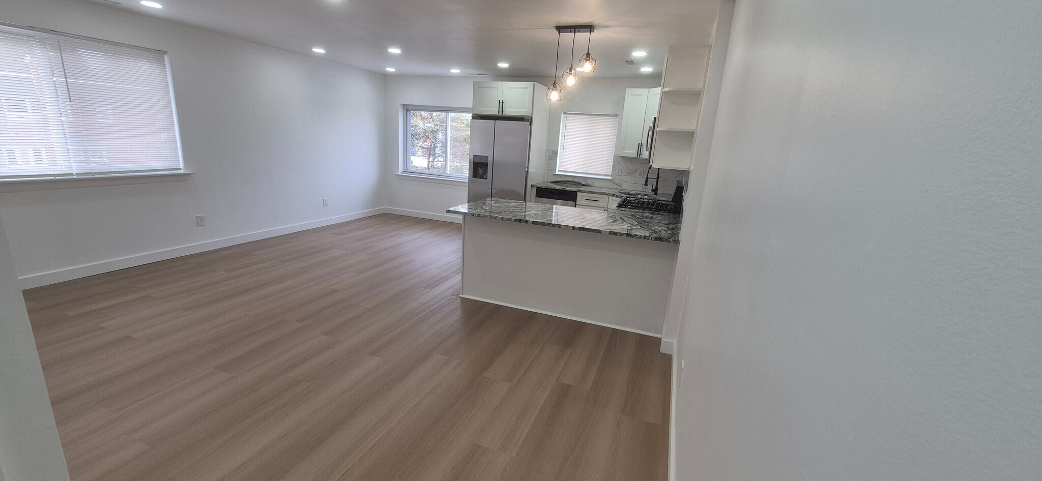 Building Photo - 8258 Rodney St