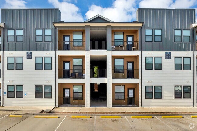 Alternate - The Aurea