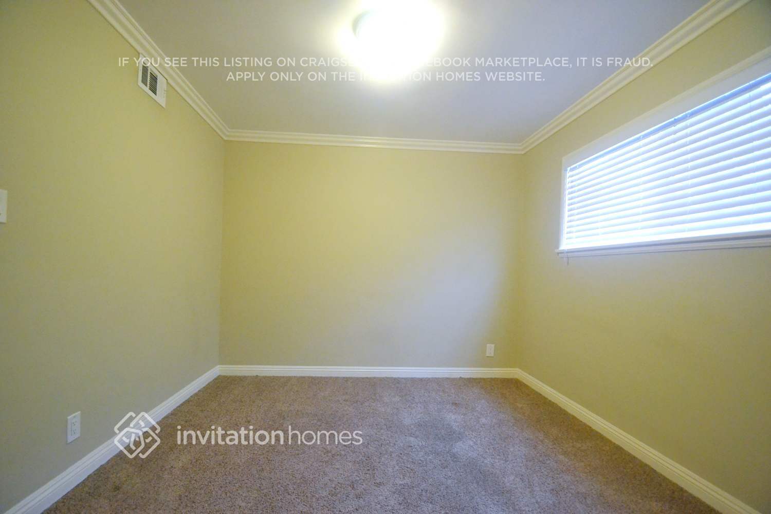 Building Photo - 13425 Ebell St