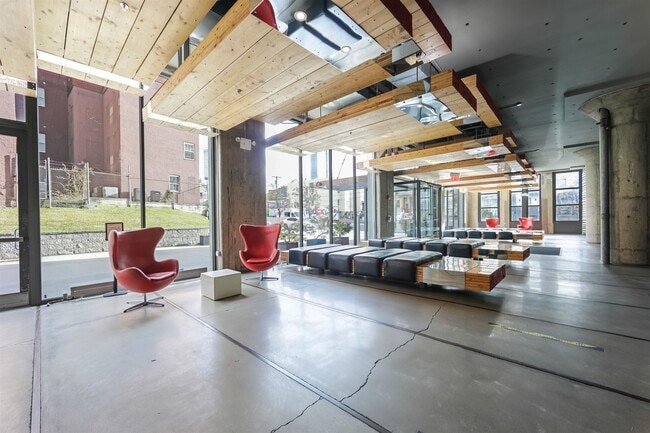 Building Photo - 50 Dey St