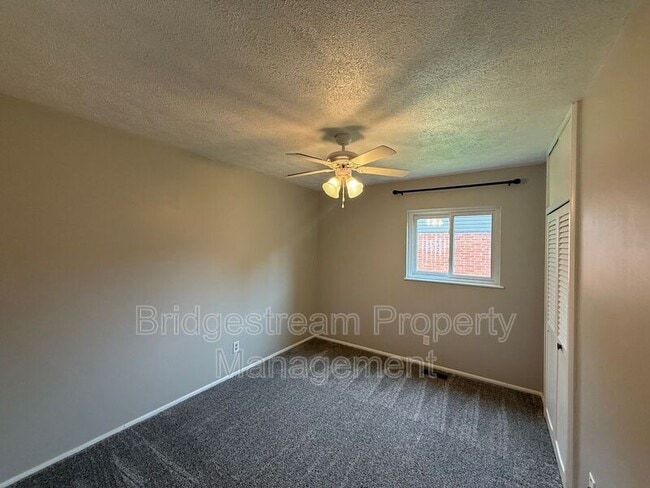 Building Photo - 4208 Bellemeade Dr