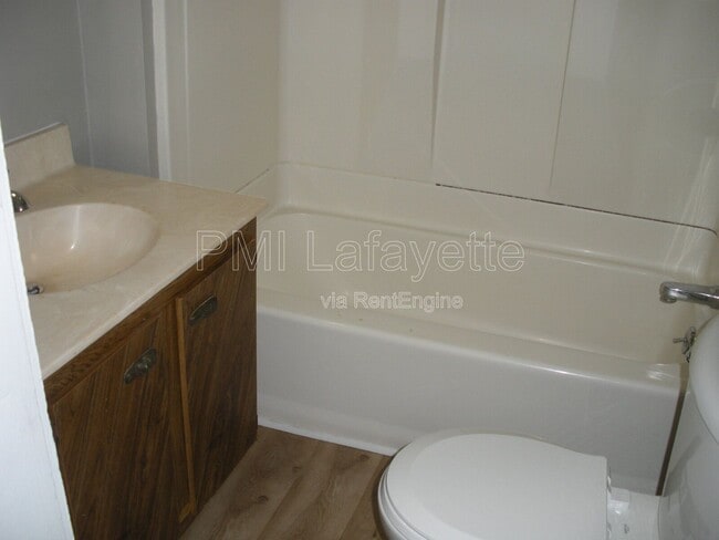 Building Photo - 1226 Greenbush St