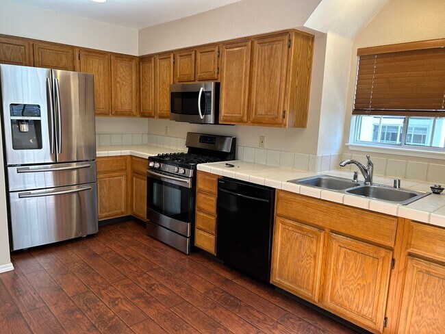 Building Photo - 2650 Plumas St