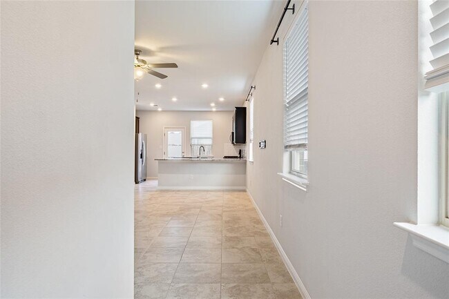 Building Photo - 12310 Silverstream Ln