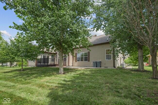 Building Photo - 18879 Monarch Springs Dr