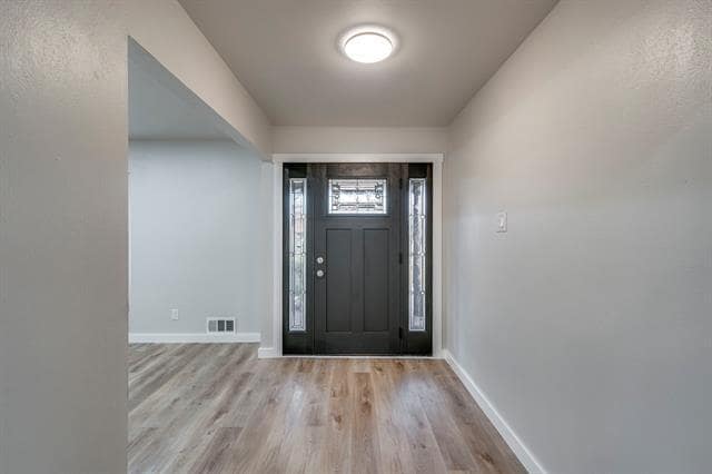 Building Photo - 1614 Matagorda Dr