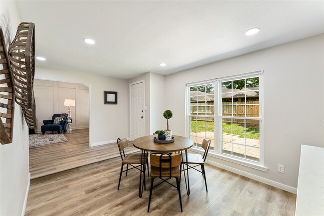 Building Photo - 14807 Joshnomi Ln