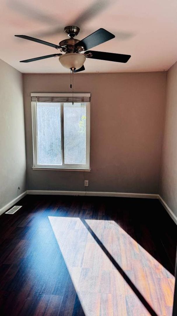 Building Photo - Charming 3BR/1.5BA Townhouse in Pleasanton...