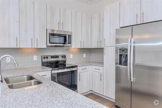Building Photo - 3030 Greenbusch Rd