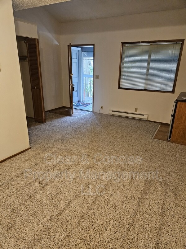 Primary Photo - 411 W 15th Ave