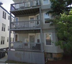 Building Photo - 530 Cambridge St