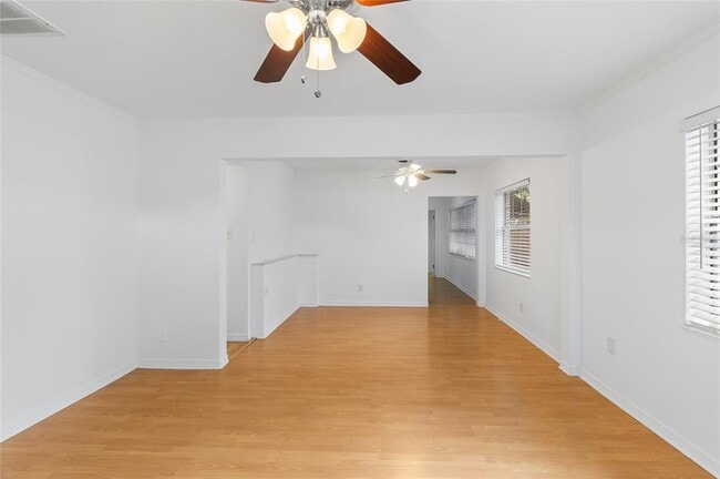 Building Photo - 452 45th Ave N