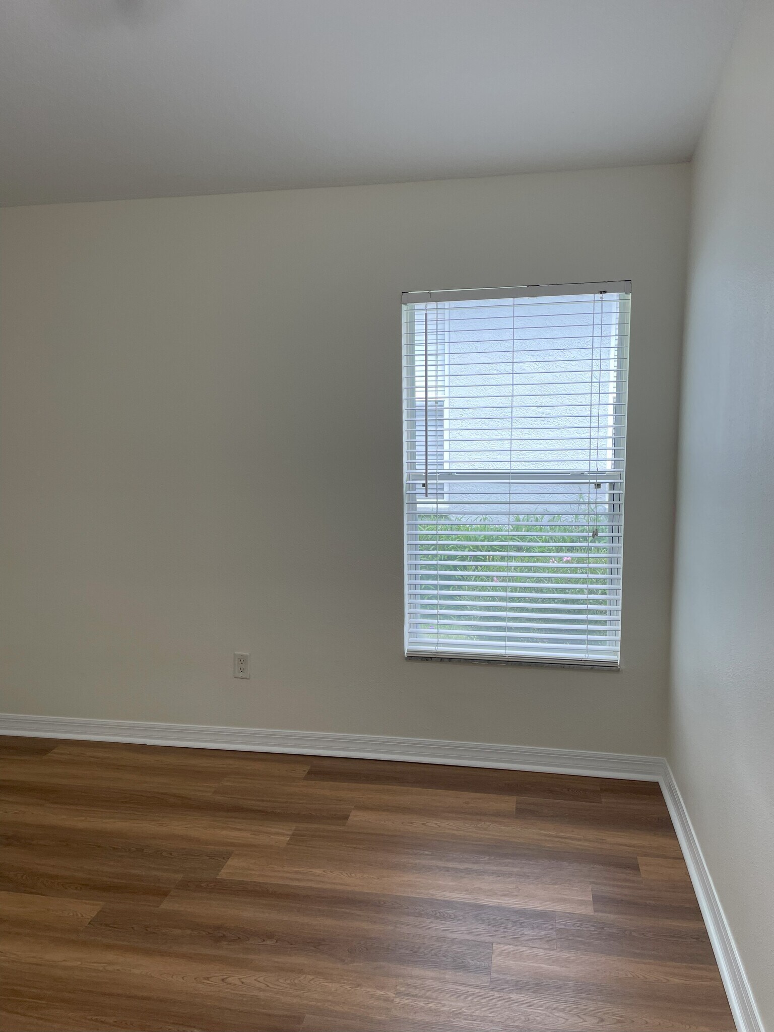 Guest Bedroom # 1 - 27325 Edenfield Dr