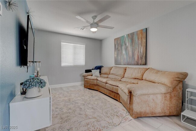 Building Photo - 10597 Cloud Whisper Dr