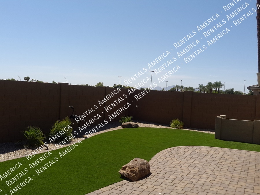 Building Photo - 5077 N 145th Dr