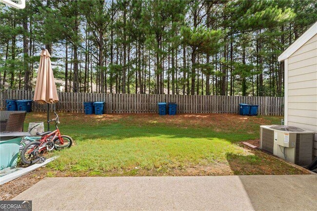 Building Photo - 4100 Howell Park Rd