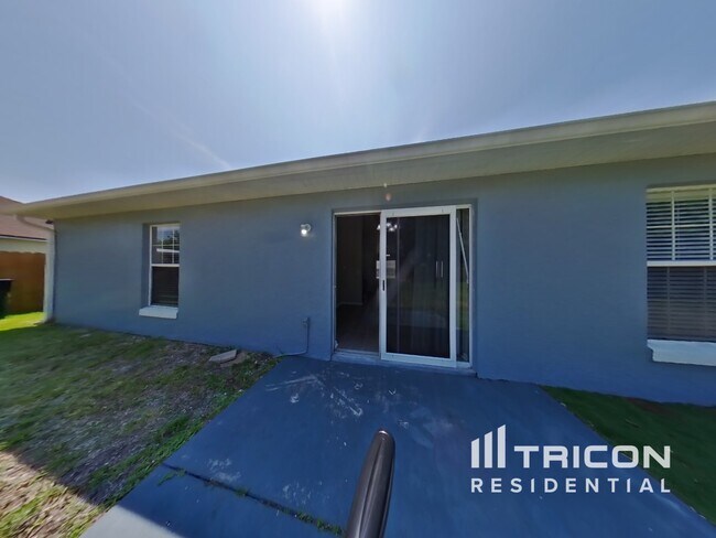 Building Photo - 20825 Marlin St