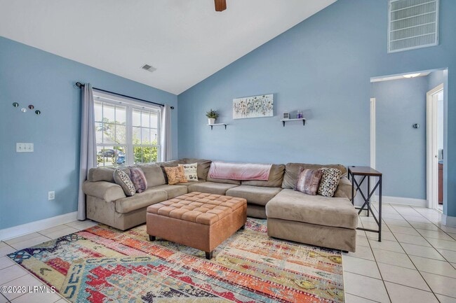Building Photo - 96 Wintergreen Dr