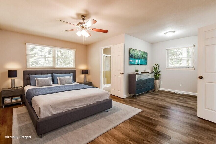 Building Photo - 6022 Belle Meade Ct