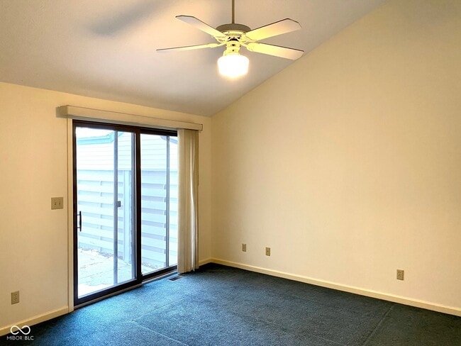 Building Photo - 4462 Carya Square