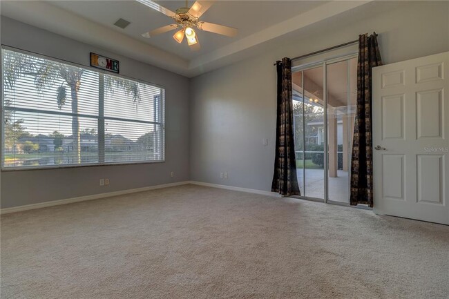 Building Photo - 10215 Evergreen Hill Dr