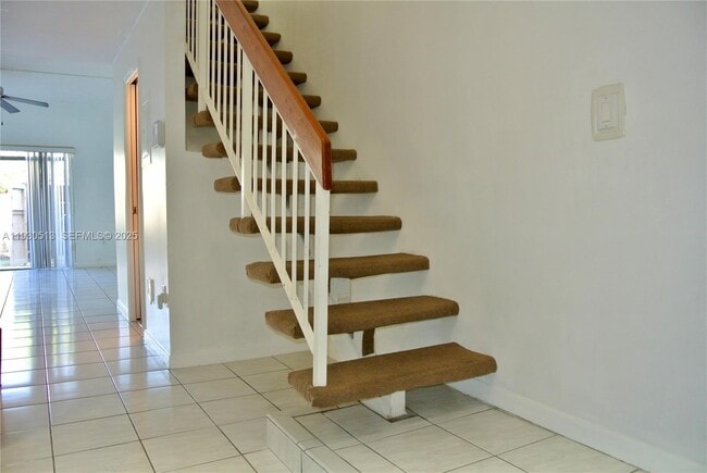 Building Photo - 6420 SW 138th Ct