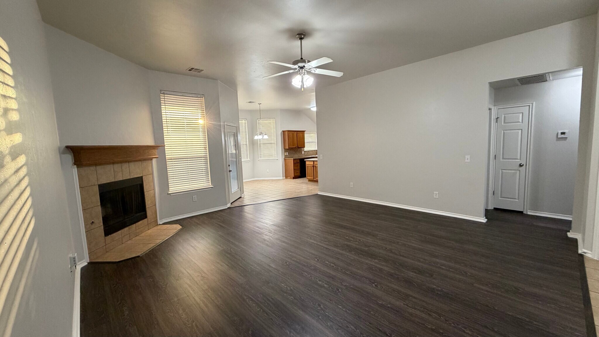 Building Photo - 2401 Chadsford Ln