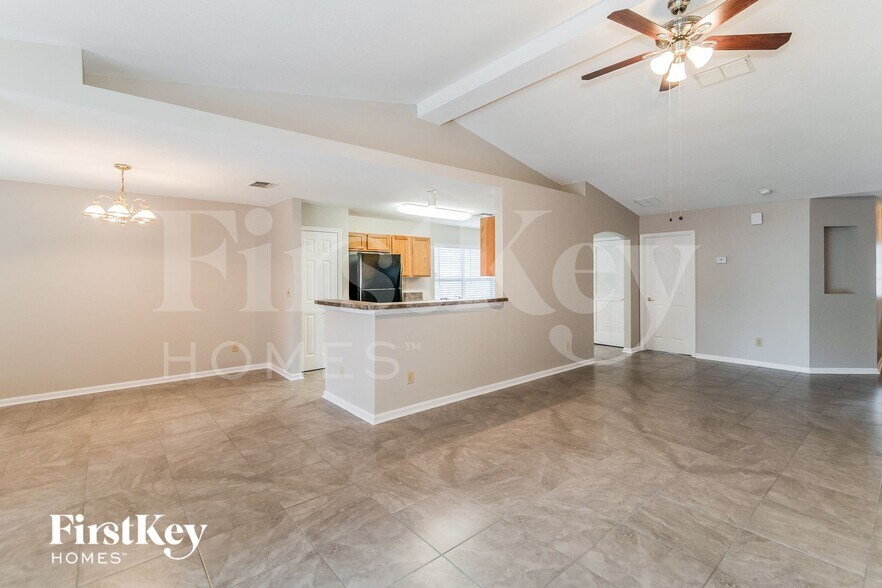 Building Photo - 12305 Woodstone Terrace