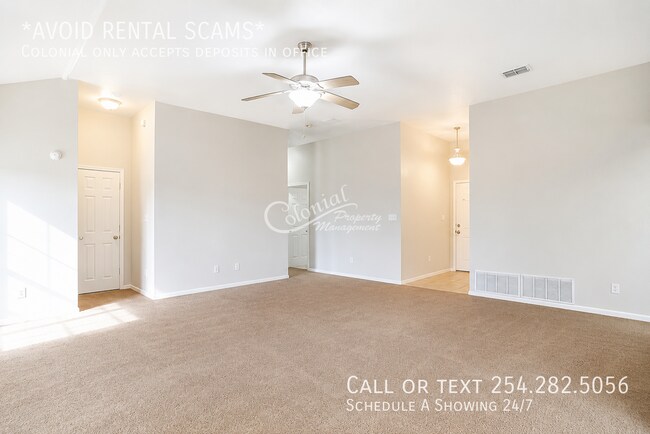 Building Photo - 1215 Marlee Cir