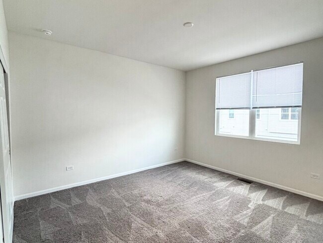 Building Photo - 4181 Chelsea Mnr Cir