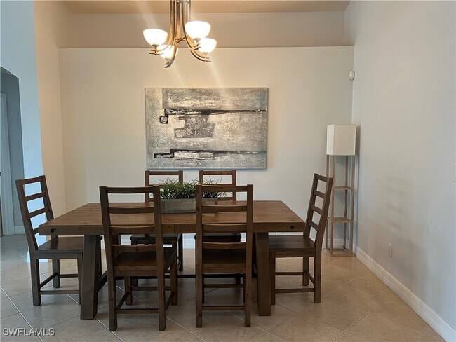 Building Photo - 2065 Isla De Palma Cir