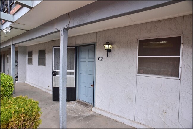 Building Photo - 6700 Escondido Dr