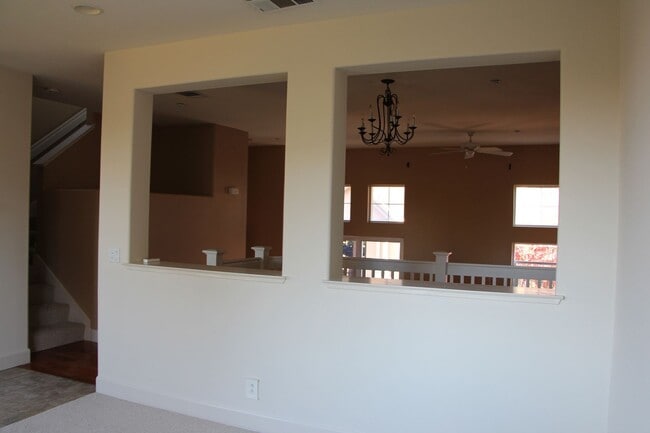 Building Photo - 1006 Aquamarine Terrace