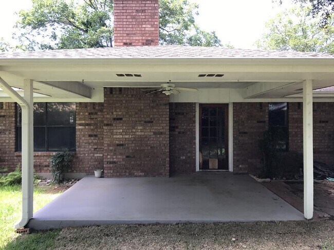 Building Photo - 185 Turkey Run