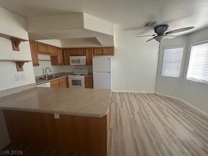 Building Photo - 8410 Eldora Ave