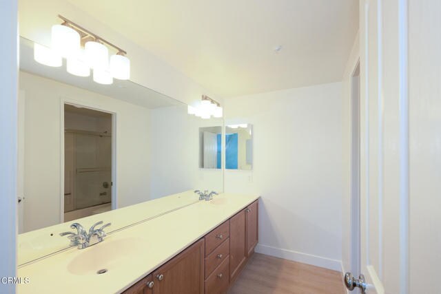 Building Photo - 805 Moby Dick Ln