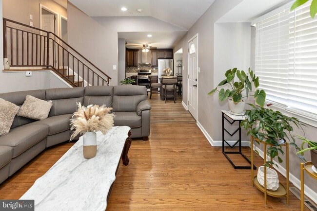 Building Photo - 912 Aston Martin Dr