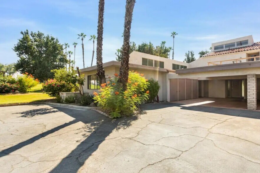 Building Photo - 35090 Mission Hills Dr