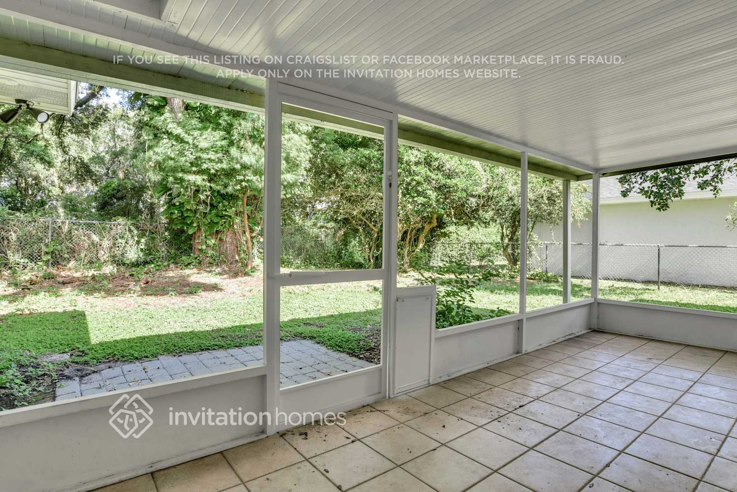 Building Photo - 1557 Nottingham Dr