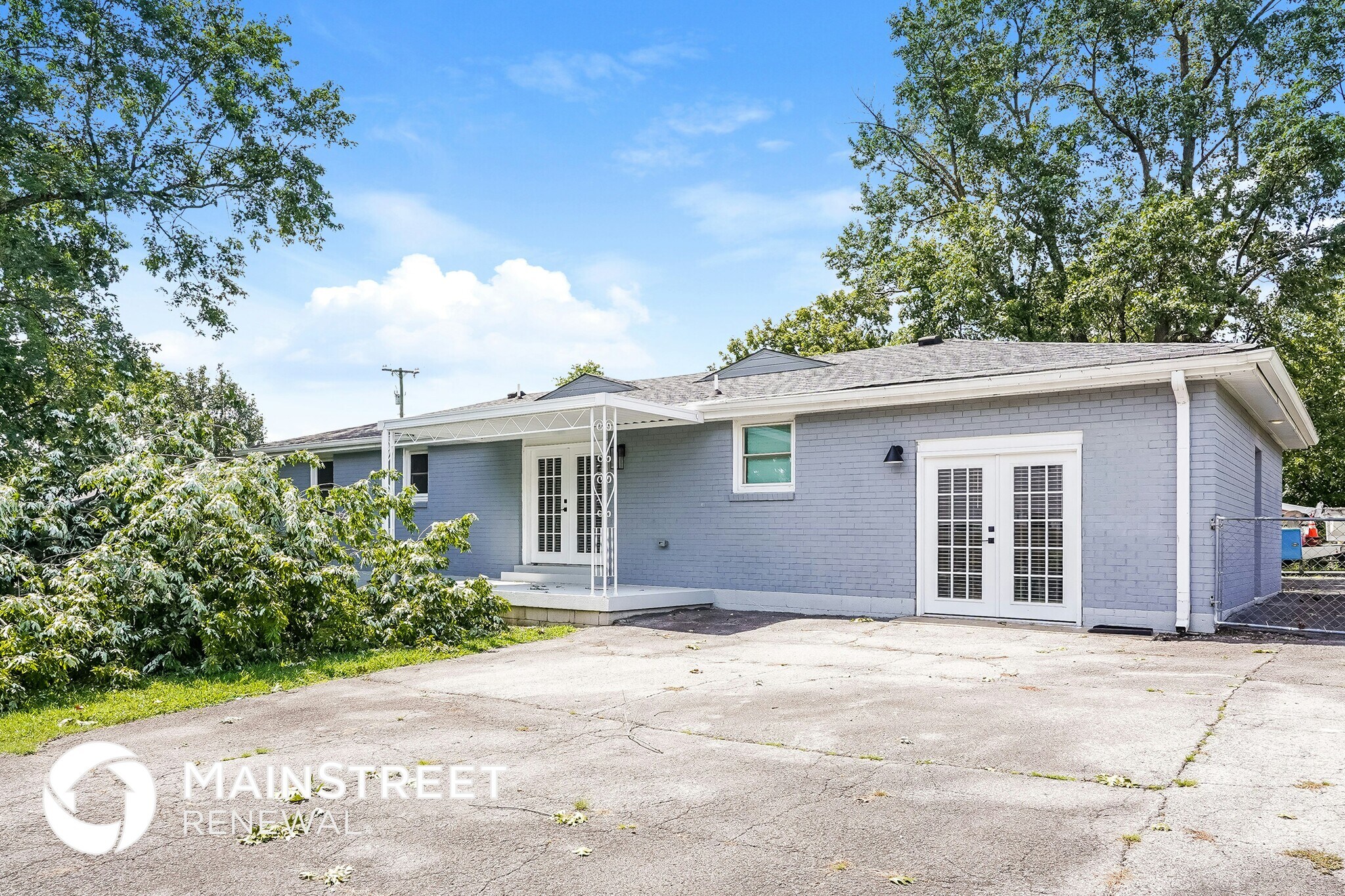 Building Photo - 1920 Upland Dr