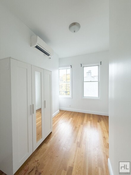Building Photo - WYCKOFF AVENUE / Bushwick 3-Bed 1-Bath / N...